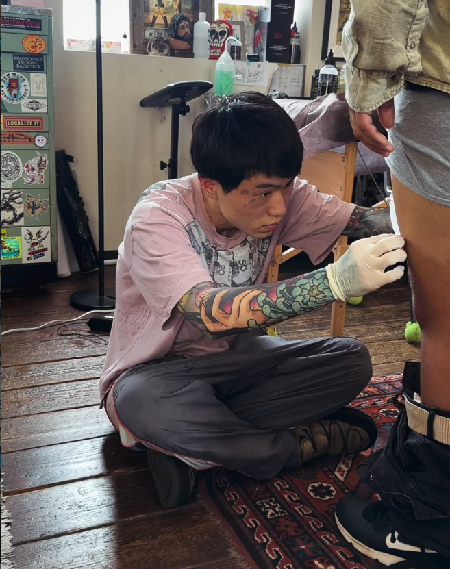 Echo, resident tattoo artist at ZUMBIDO TATTOO in Nakameguro, Tokyo